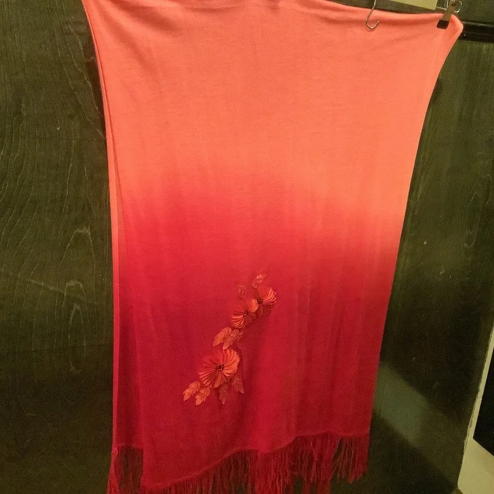 Beautiful ombré pink/red scarf wrap with fringe‎ valentines BOGO